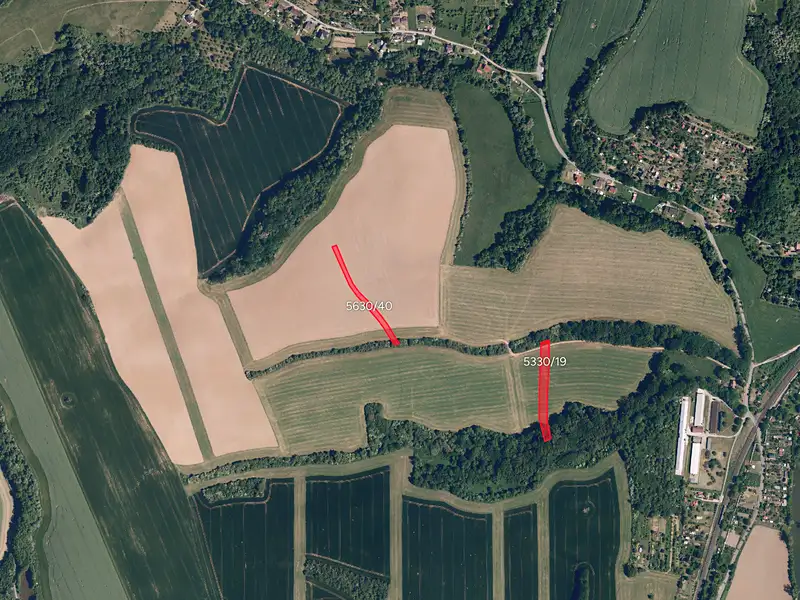 Prodej pole 11770 m², Napajedla – náhled fotky 1
