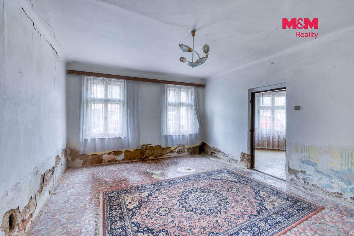 Prodej rodinného domu 70 m², pozemek 340 m² – fotografie 3