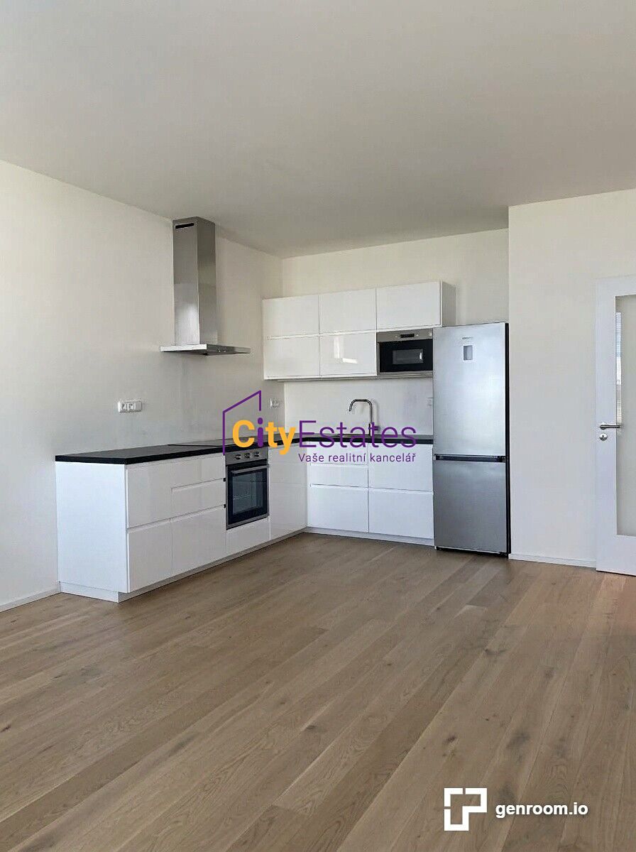 Pronájem bytu 2+kk 56 m² – fotografie 3