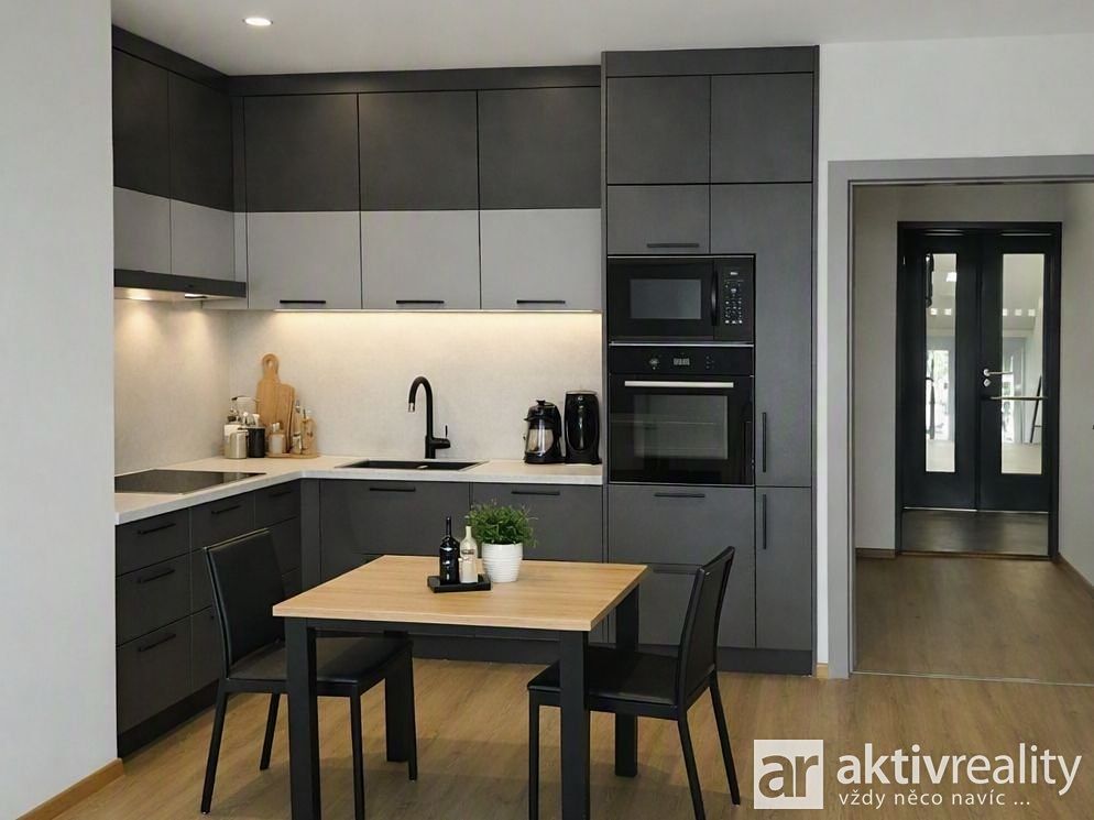 Prodej bytu 1+kk 29 m² – fotografie 3