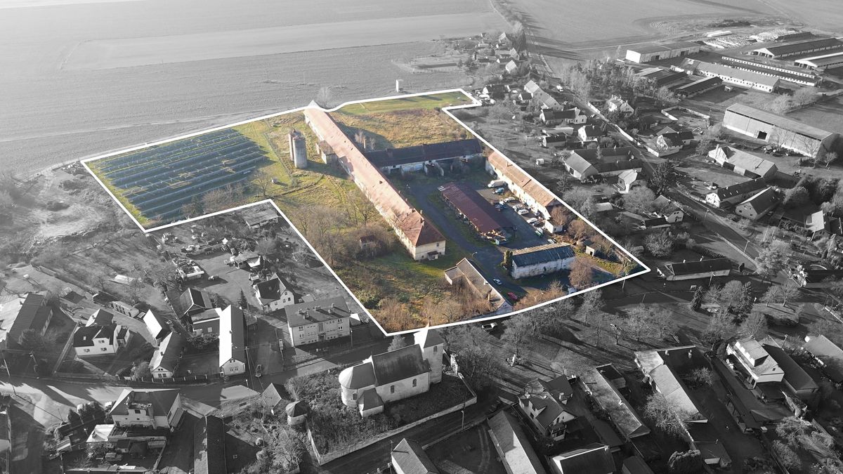 Prodej výrobní haly, prostoru 350 m², Čachovice – fotka 1 z 3