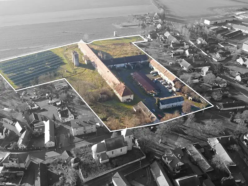 Prodej výrobní haly, prostoru 350 m², Čachovice – náhled fotky 1