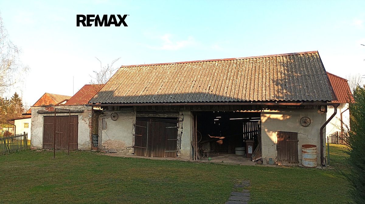 Prodej rodinného domu 405 m², pozemek 2574 m² – fotografie 5