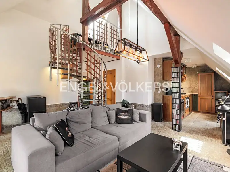 Prodej bytu 3+kk 151 m², Praha – náhled fotky 1