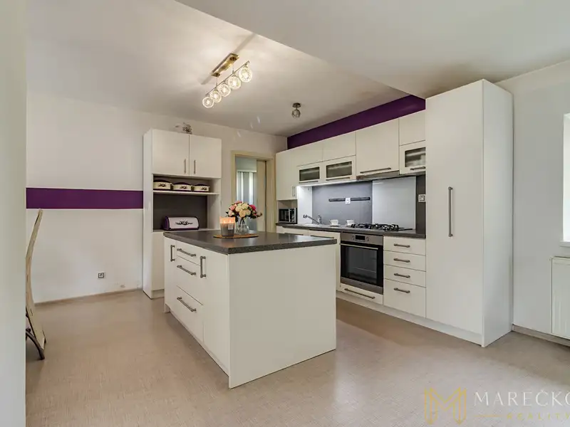 Prodej rodinného domu 149 m², pozemek 460 m², Postřekov – náhled fotky 3