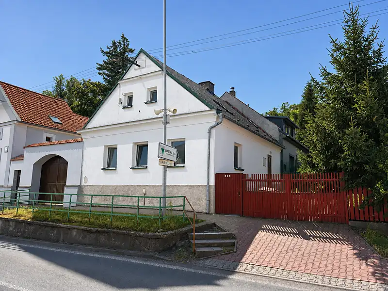 Prodej rodinného domu 97 m², pozemek 186 m², Zbraslavice – náhled fotky 1