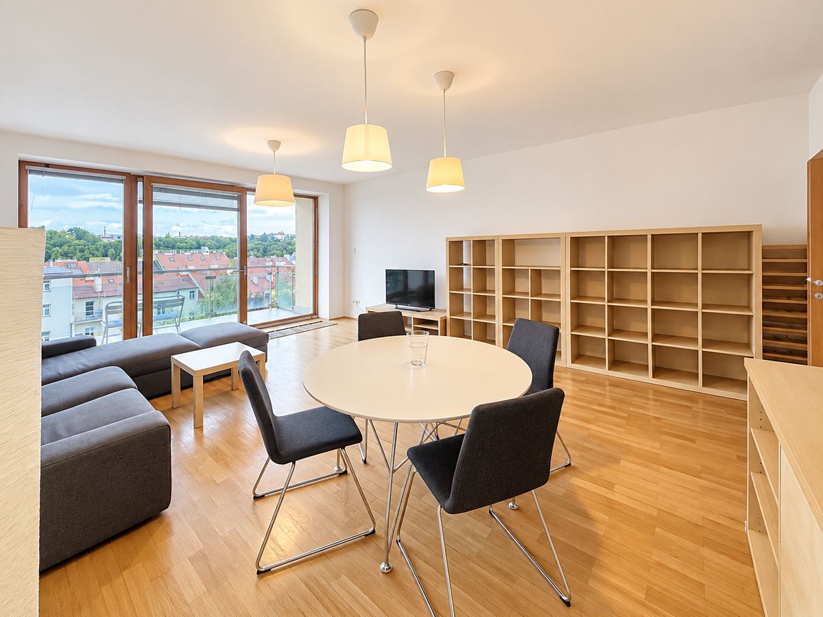 Pronájem bytu 3+kk 108 m² – fotografie 4
