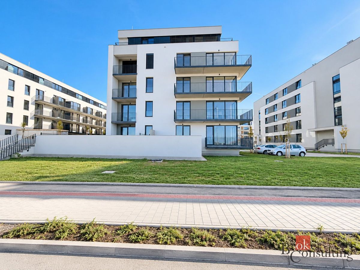Pronájem bytu 2+kk 57 m²