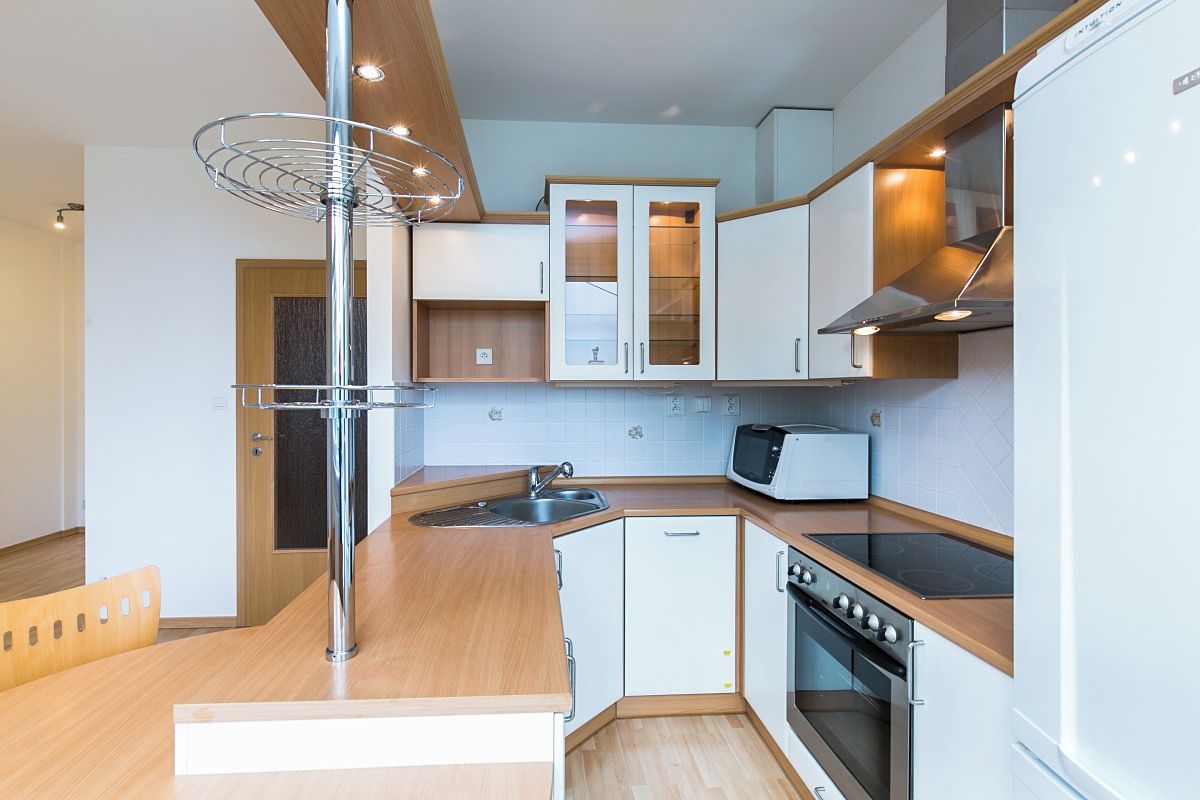 Pronájem bytu 1+kk 36 m² – fotografie 4