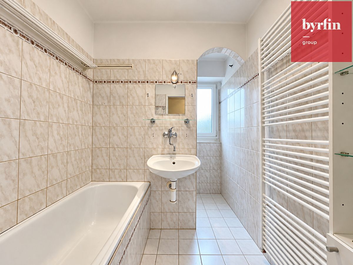 Pronájem bytu 2+1 55 m² – fotografie 3
