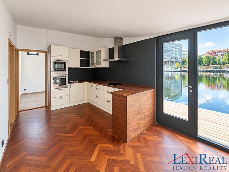 Нерухомість на продаж, 126 м² (13 з 17)