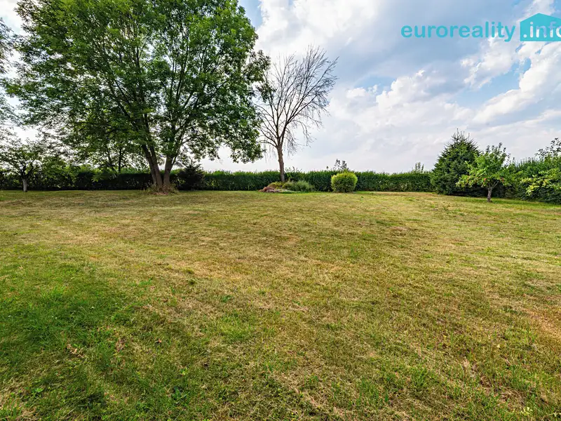 Prodej stavebního pozemku 4514 m², Vlkovice – náhled fotky 3