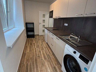 Pronájem bytu 1+kk 37 m²