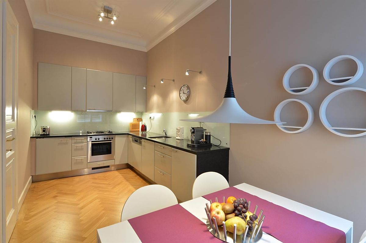 Pronájem bytu 2+1 74 m² – fotografie 3