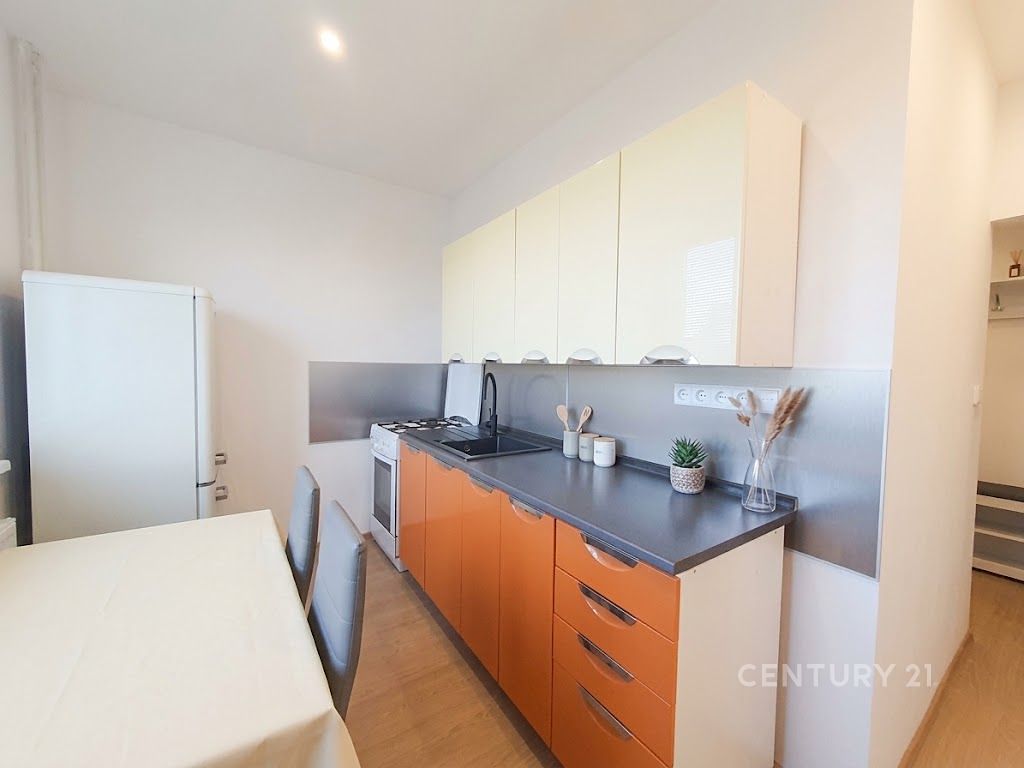 Pronájem bytu 3+1 71 m² – fotografie 3