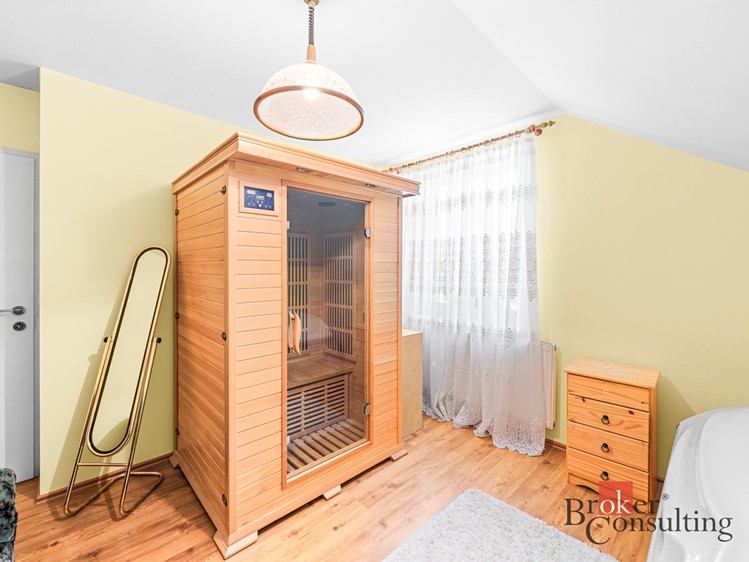 Prodej domu, 322 m² (33 z 49)