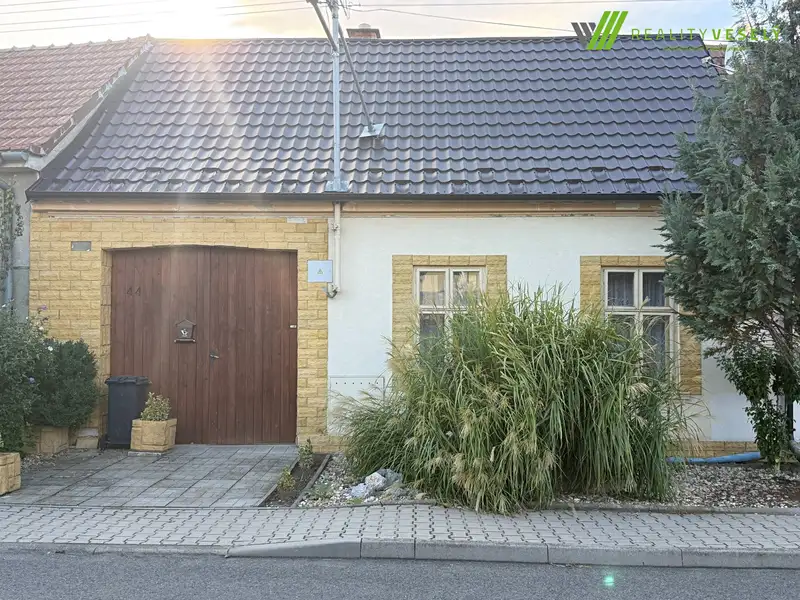 Prodej rodinného domu 45 m², pozemek 2083 m², Vřesovice – náhled fotky 1