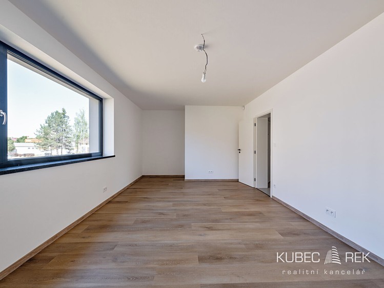 Prodej bytu 2+kk, 62 m² (4 z 14)