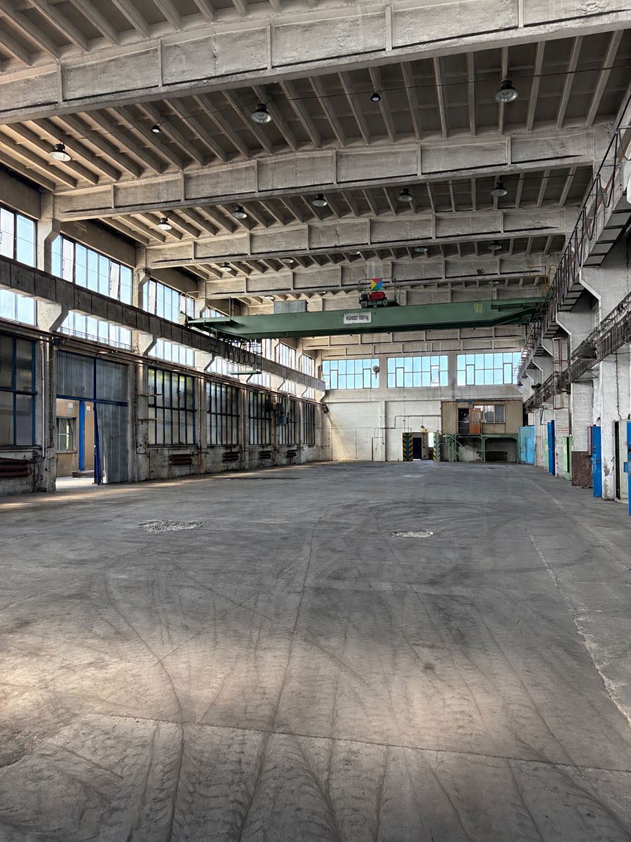 Pronájem skladového prostoru 25000 m² – fotografie 2