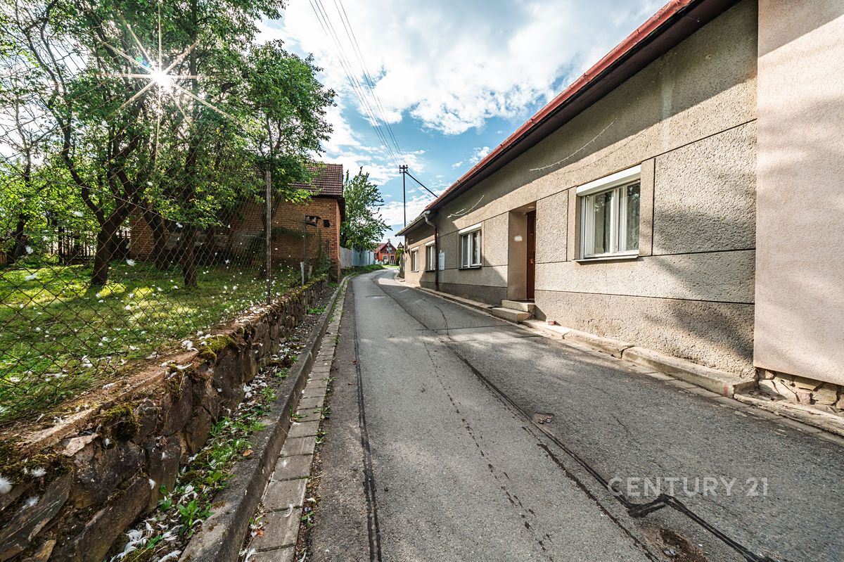 Prodej rodinného domu 92 m², pozemek 358 m²