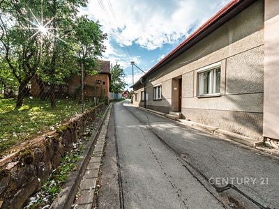 Prodej rodinného domu 92 m², pozemek 358 m²