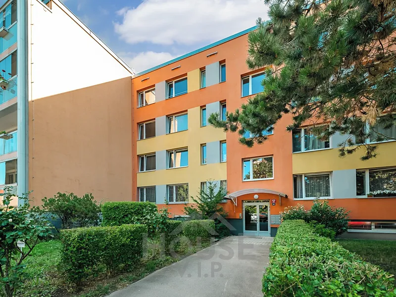 Prodej bytu 4+kk 106 m², Praha - Čimice, ev.č. 02111
