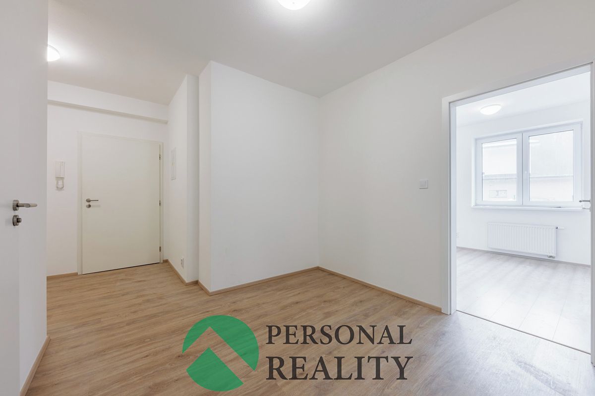 Pronájem bytu 3+1 86 m² – fotografie 2