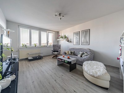 Prodej bytu 3+1, 69 m² (2 z 23)