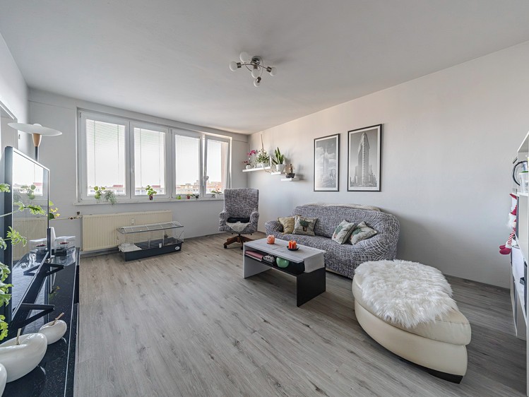 Prodej bytu 3+1, 69 m² (2 z 23)
