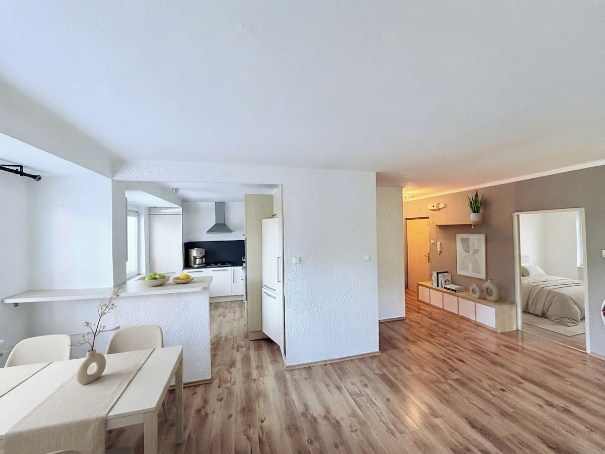 Pronájem bytu 3+kk 72 m²