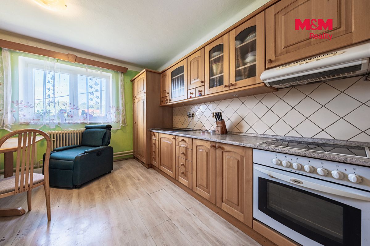 Prodej rodinného domu 235 m², pozemek 3066 m² – fotografie 4