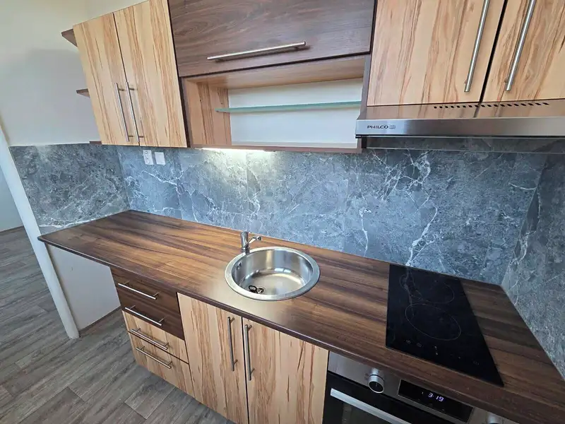 Pronájem bytu 1+1 26 m², Most – náhled fotky 3