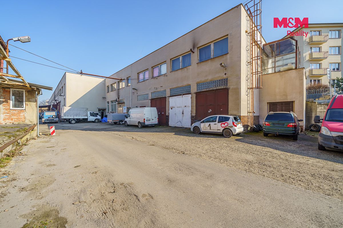Pronájem kanceláře 3000 m² – fotografie 3
