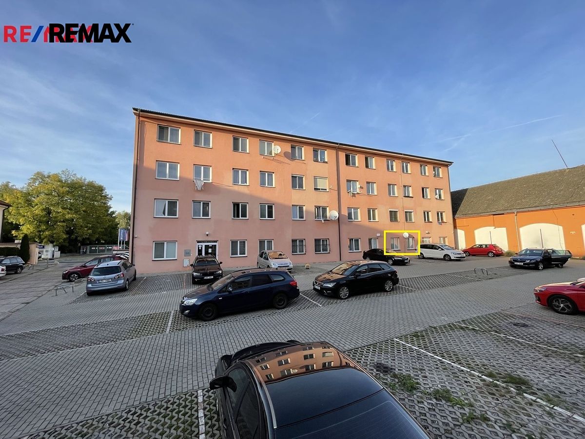 Pronájem bytu 2+kk 56 m² – fotografie 2