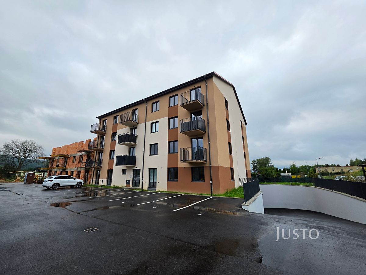 Pronájem bytu 1+kk 35 m²