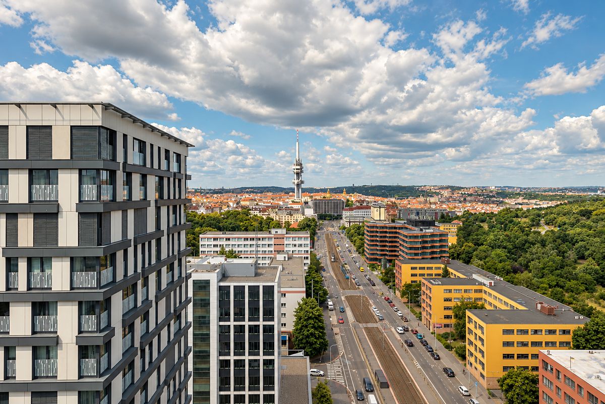 Pronájem bytu 2+kk 71 m² – fotografie 2