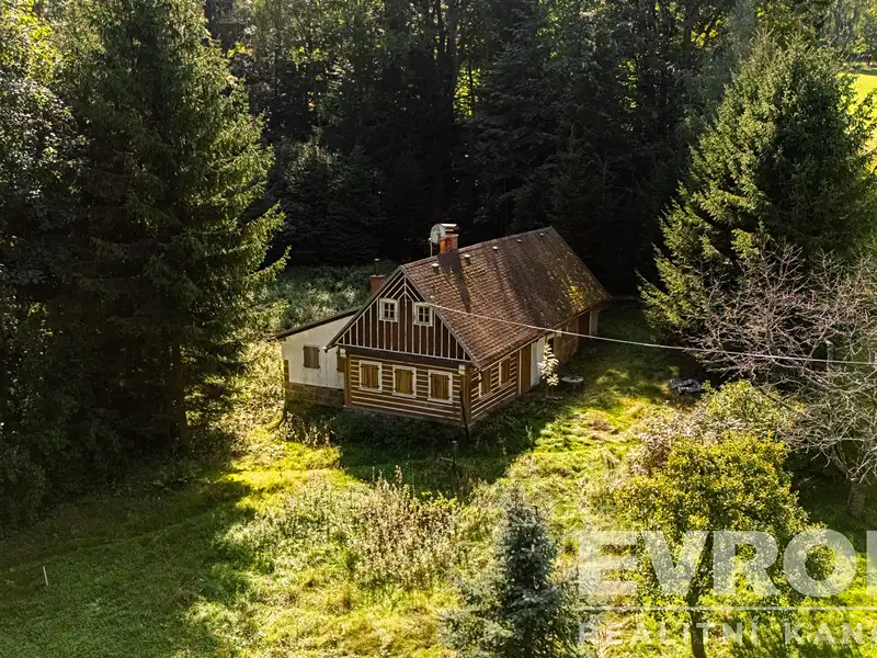 Prodej chalupy 149 m², pozemek 1196 m², Jívka – náhled fotky 2