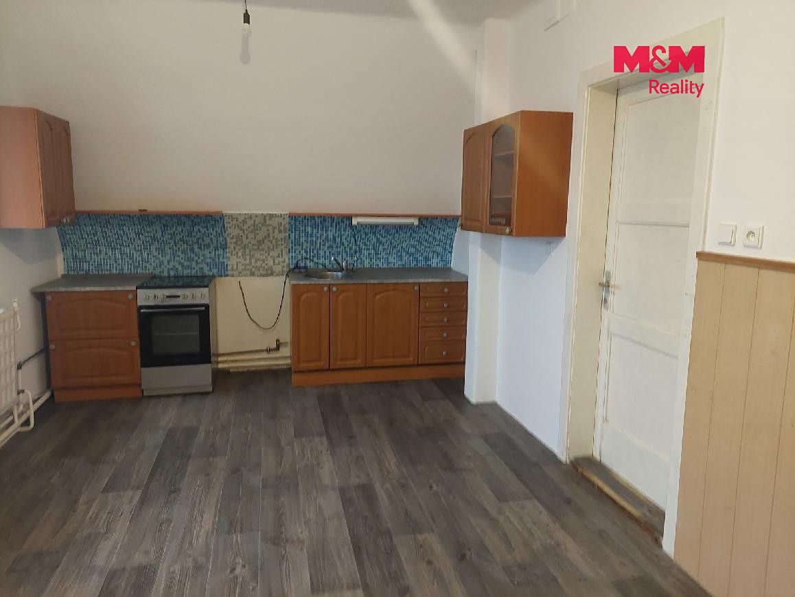 Pronájem bytu 3+1 106 m² – fotografie 2