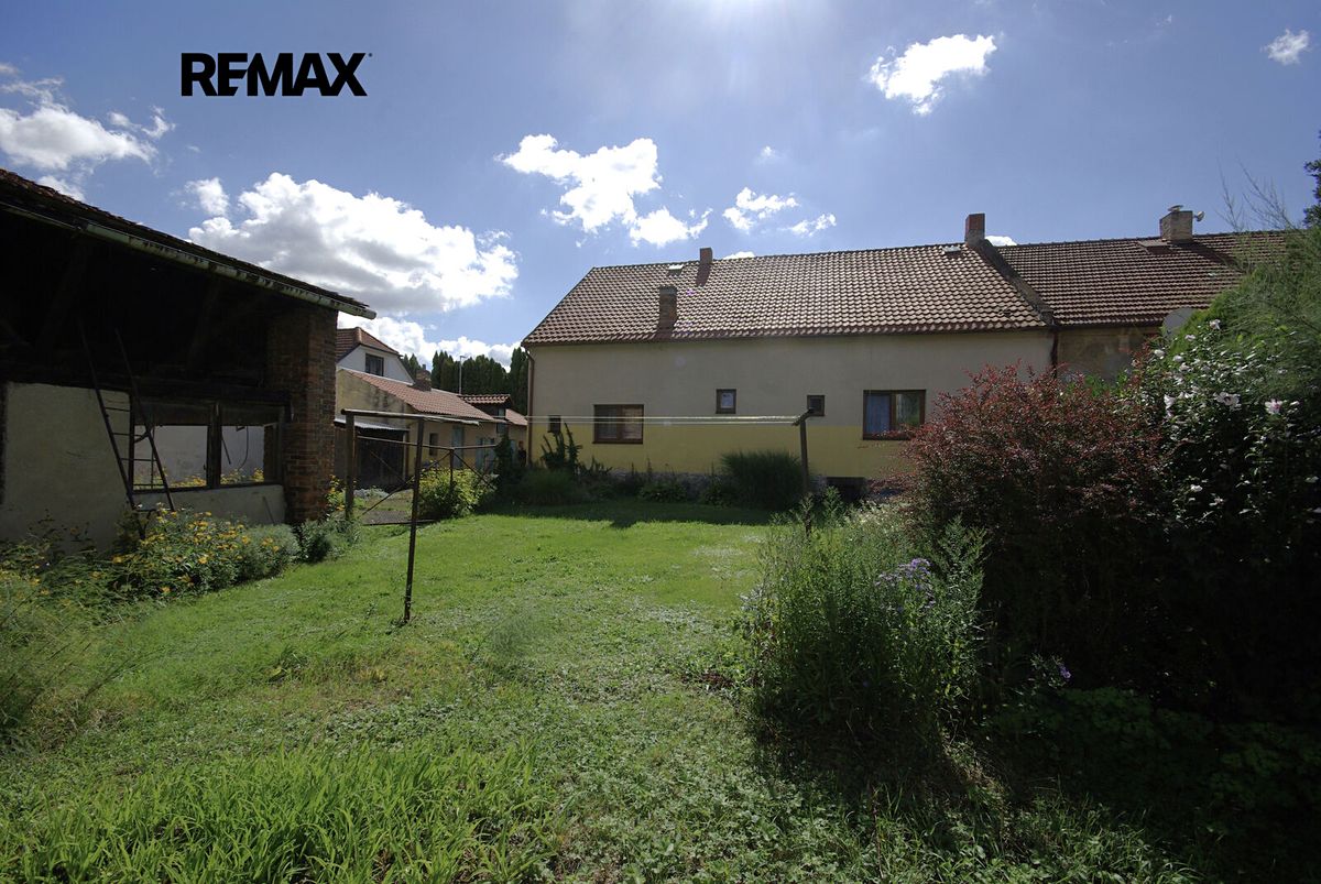 Prodej rodinného domu 116 m², pozemek 1285 m² – fotografie 2
