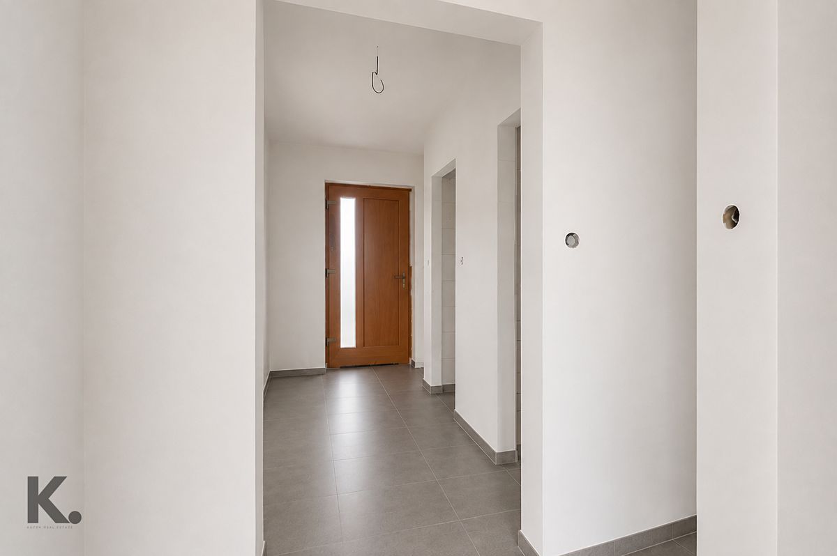 Prodej rodinného domu 129 m², pozemek 527 m² – fotografie 3