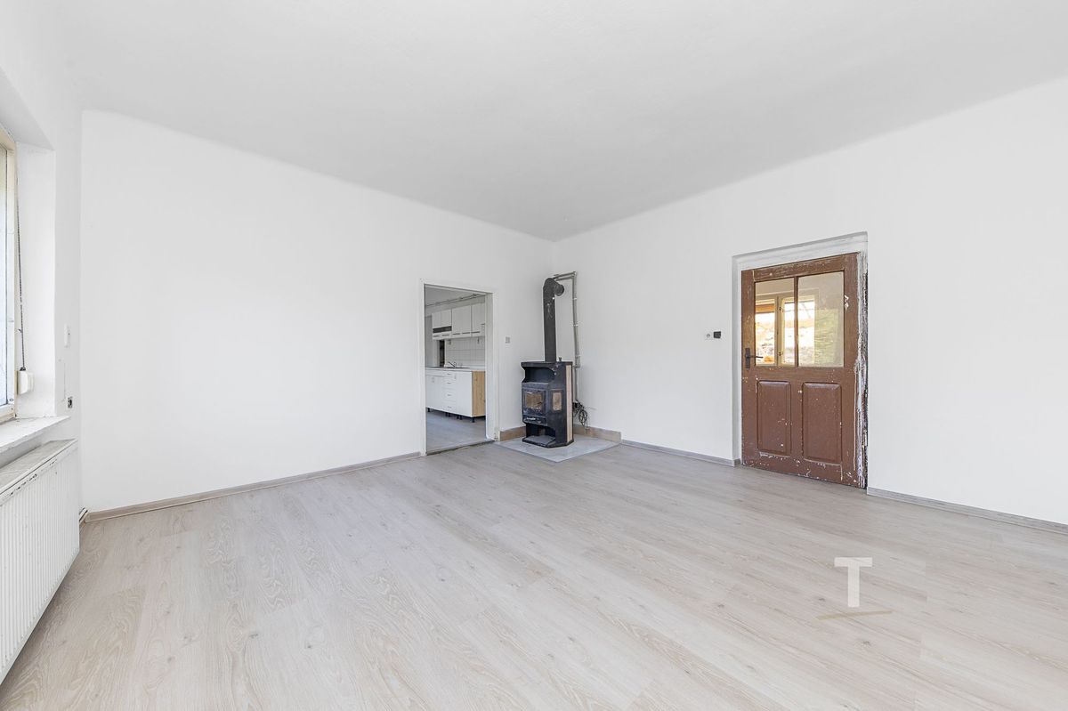Prodej rodinného domu 133 m², pozemek 573 m² – fotografie 4