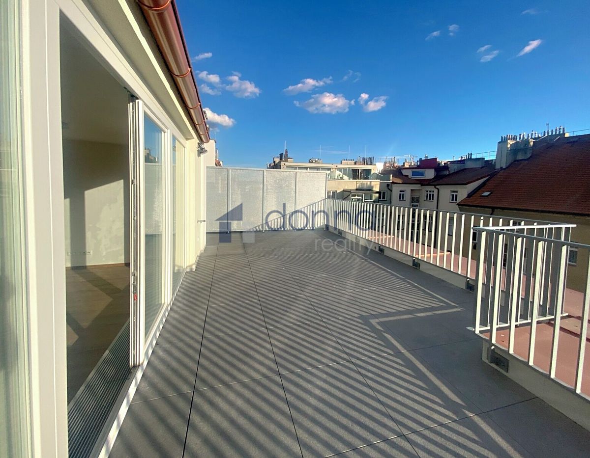 Pronájem bytu 3+kk 90 m²