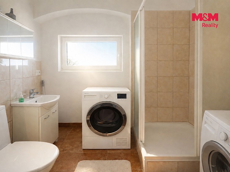 Комерційне приміщення на продаж, 230 м² (9 з 20)