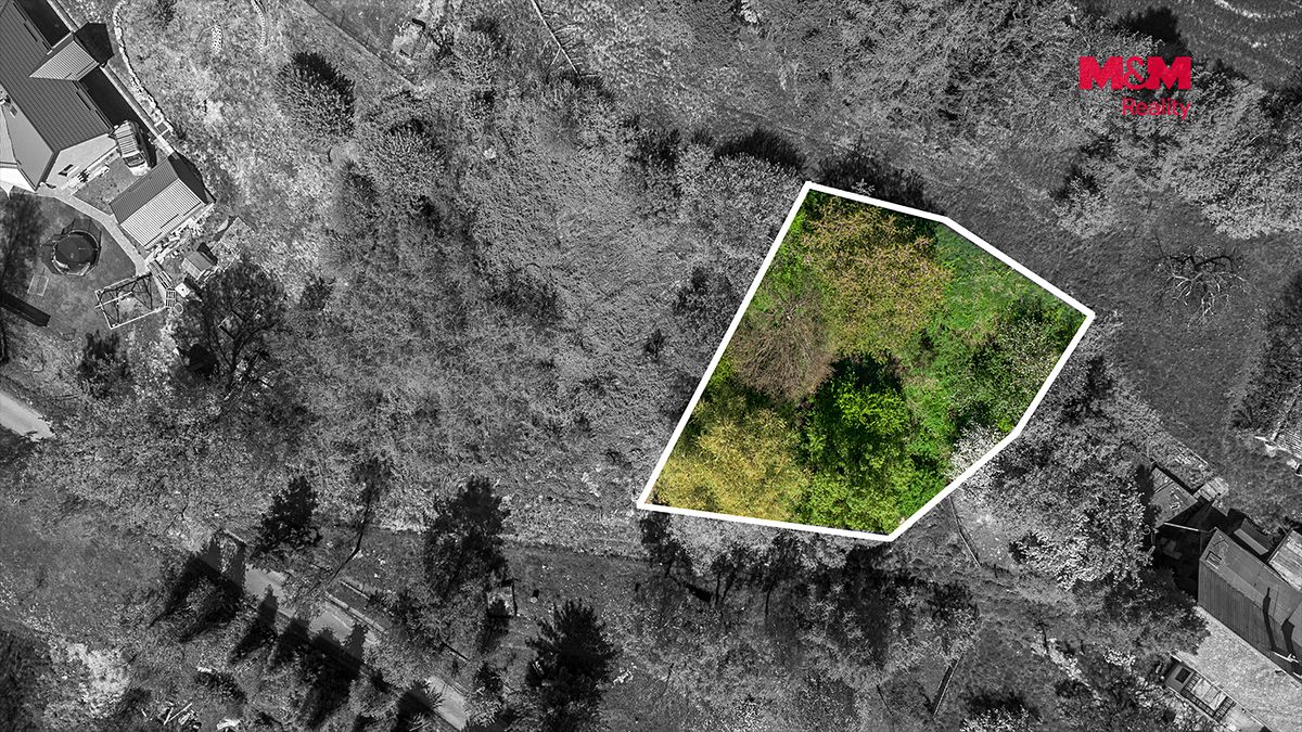 Prodej stavebního pozemku 1345 m² – fotografie 2