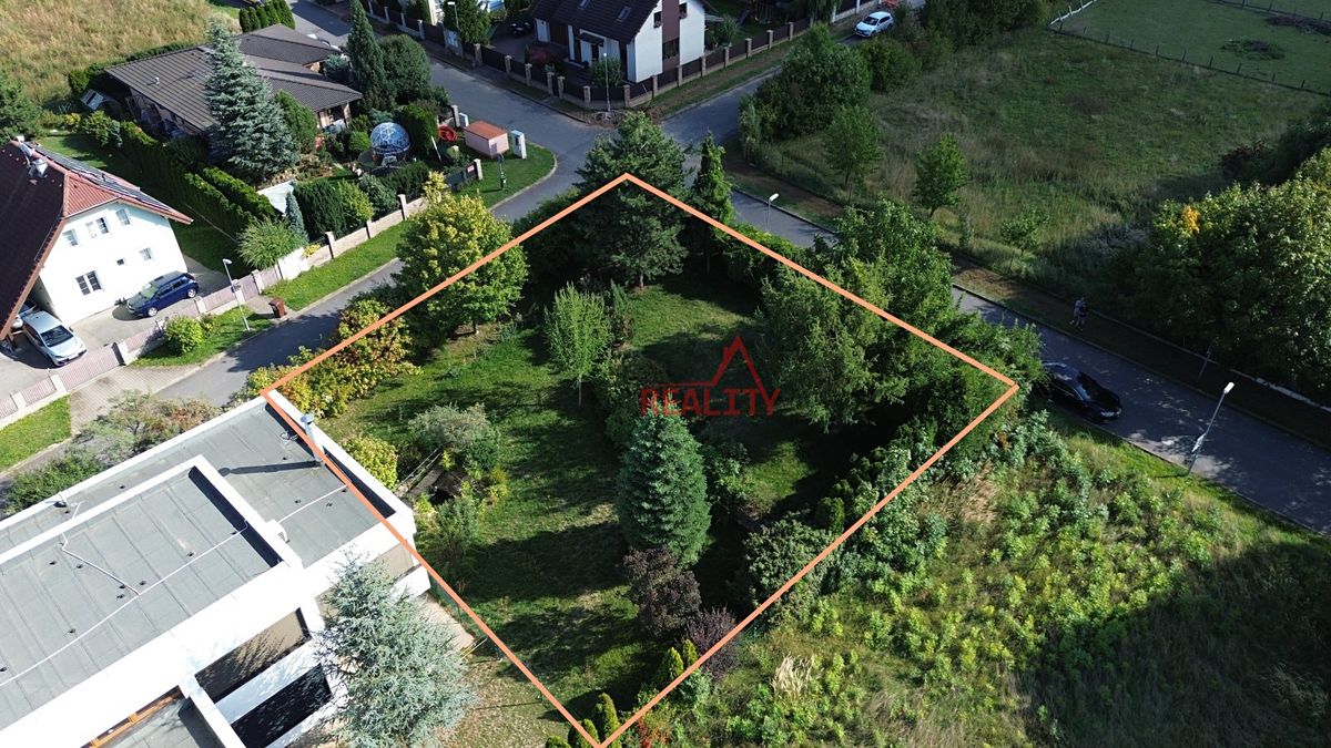 Prodej stavebního pozemku 802 m²