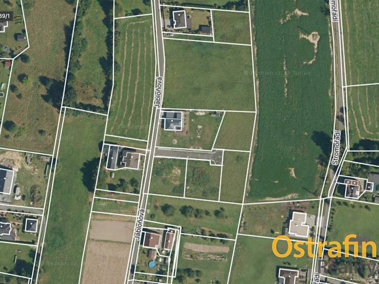 Grundstück zum Kauf, 807 m² (2 von 8)