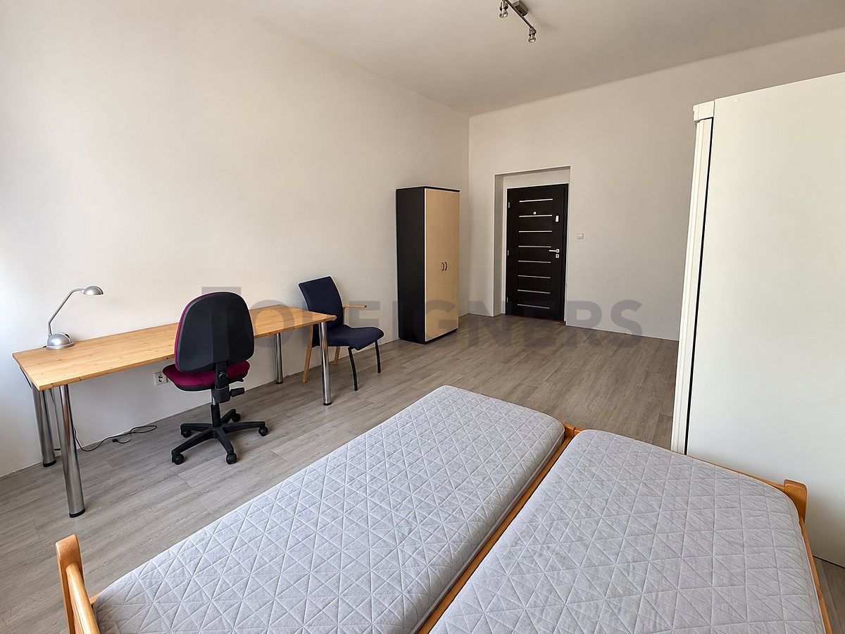 Pronájem bytu 3+1 96 m² – fotografie 4