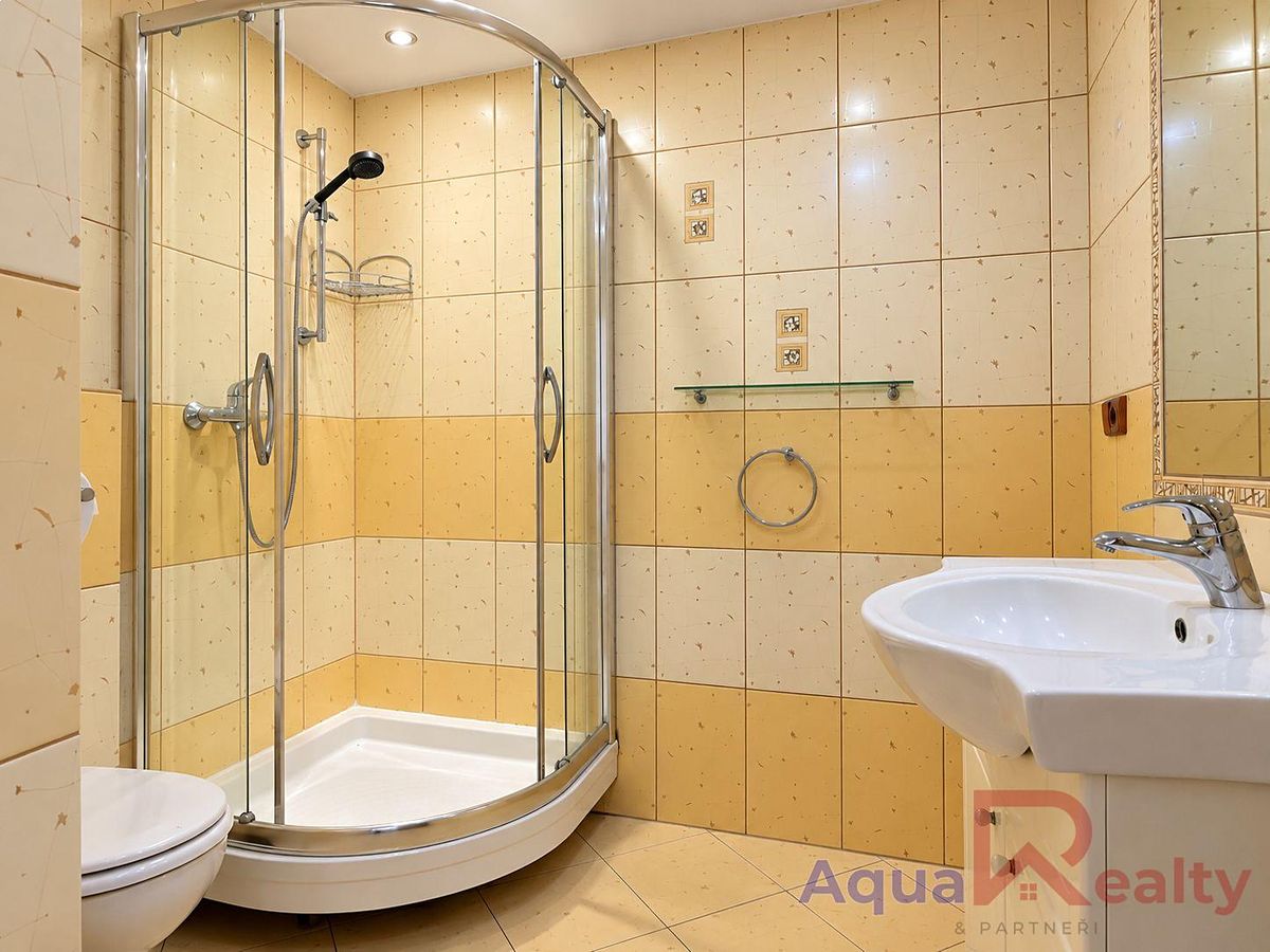Pronájem bytu 3+1 59 m² – fotografie 2