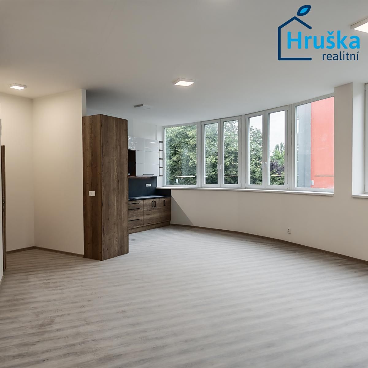 Pronájem bytu 2+kk 70 m² – fotografie 5