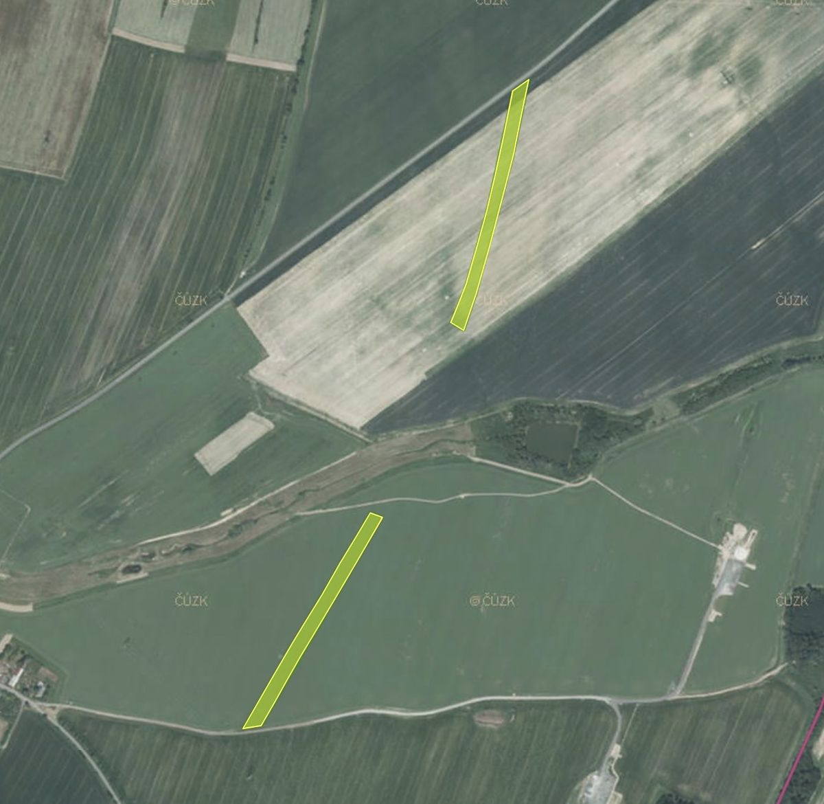 Prodej pole 18996 m²